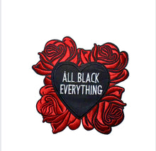 Load image into Gallery viewer, Statement Pocket Tote Bag