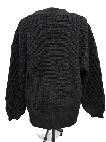 Noir Crest Sweater (PreOrder)