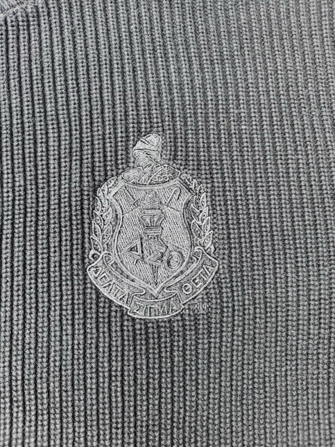 Noir Crest Sweater (PreOrder)