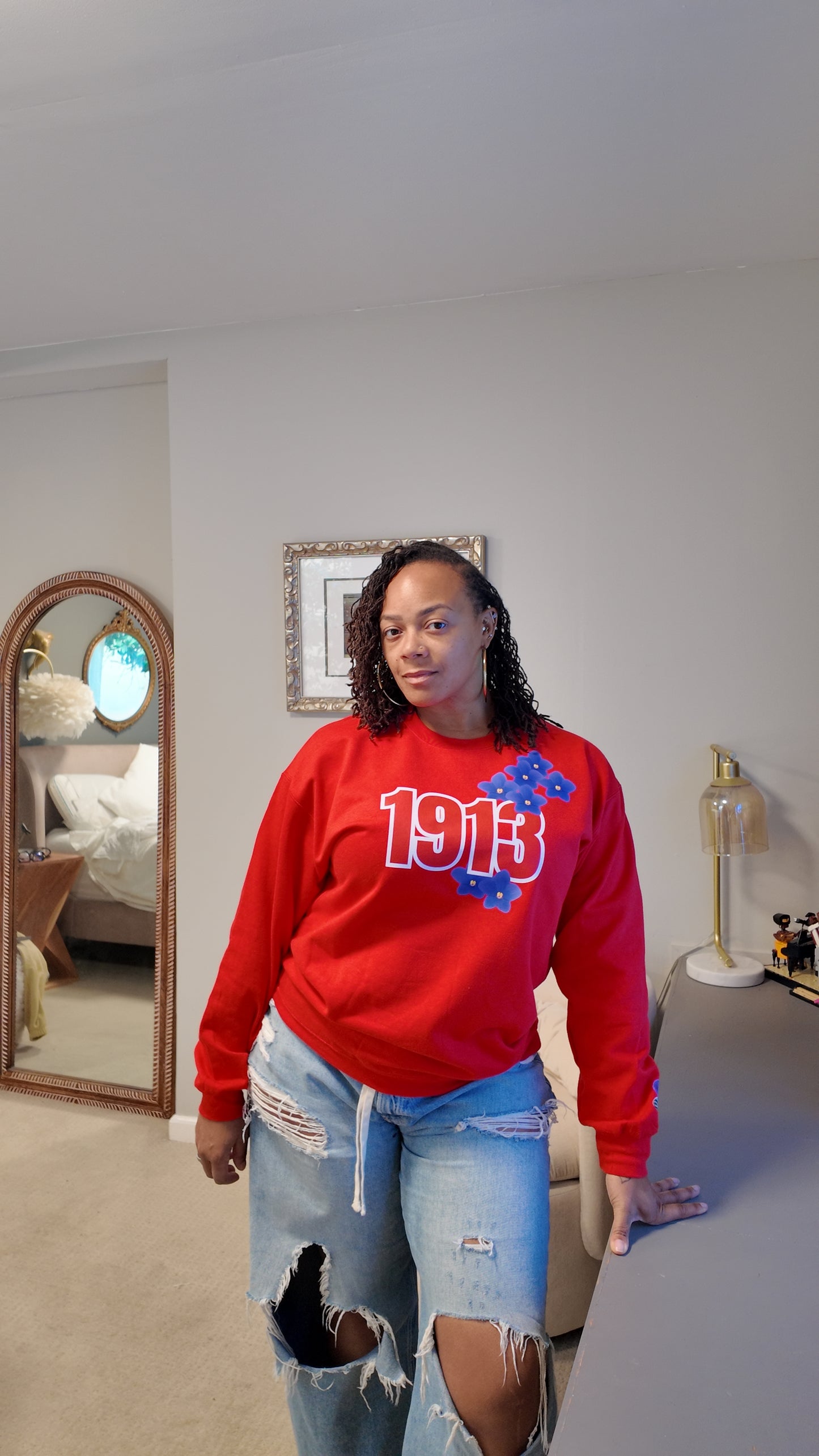 1913 Violets Sweatshirt