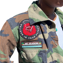 Load image into Gallery viewer, Cropped Camo Jacket - Three Patches

